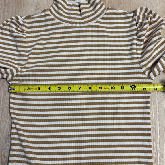 GAP Mock Neck Puff Sleeves Ribbed Tan and White Striped Long Sleeve Top - Picture 4 of 9